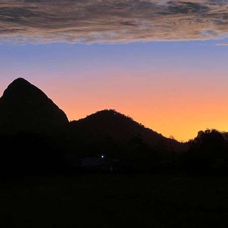 Ark Accommodation Glass House Mountains Eksteriør bilde